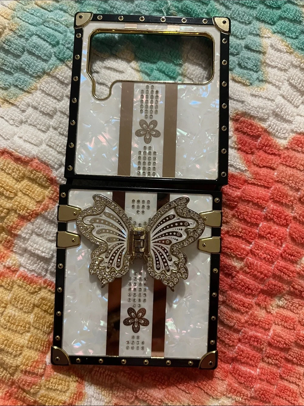 Pearl Butterfly Jewel Phone Case - White & Gold Accents